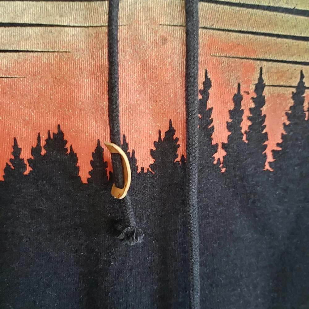 tentree Hoodie - Picture 4 of 4